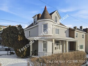 703 Excelsior St in Pittsburgh, PA - Building Photo - Building Photo
