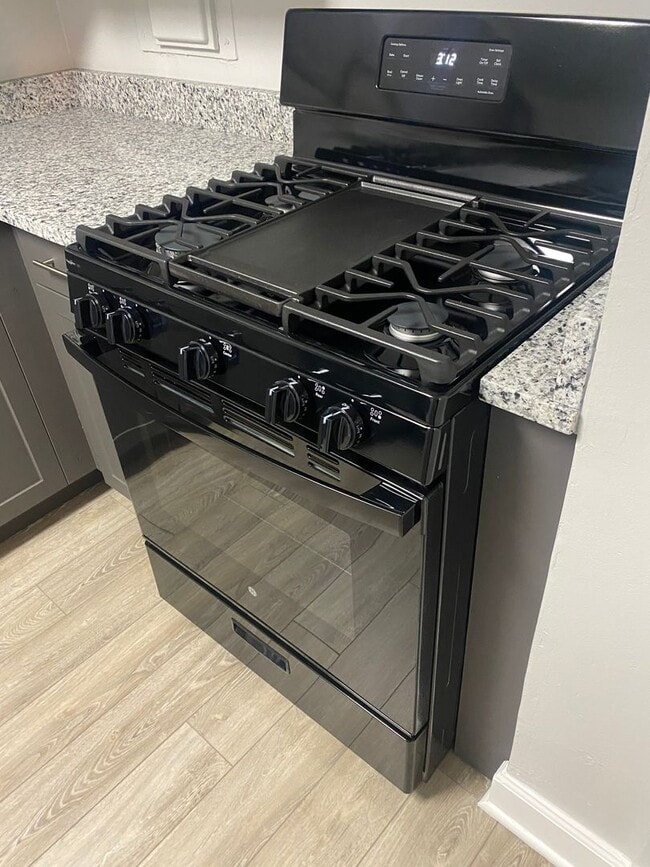 Hewitt Gardens Apartments in Silver Spring, MD - Building Photo - Building Photo