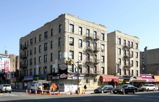 253-259 Sherman Ave in New York, NY - Foto de edificio - Building Photo