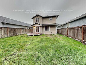 1221 84th Ave SE in Lake Stevens, WA - Building Photo - Building Photo