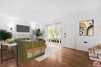 6427 1/2 Orange St in Los Angeles, CA - Building Photo - Building Photo