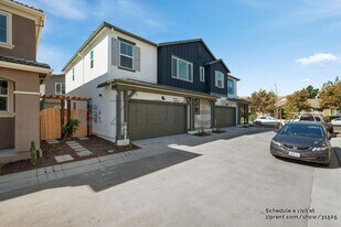 146 W Ft Bragg Pl in Mountain House, CA - Building Photo