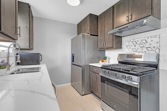 403 Arrowhead Trail in Carol Stream, IL - Building Photo - Building Photo