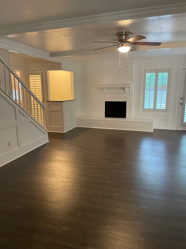 2058 Shadow Rock Dr in Humble, TX - Building Photo - Building Photo