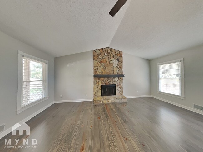 131 Lake Run in Lawrenceville, GA - Building Photo - Building Photo