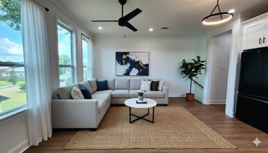 1020 Verret St in New Orleans, LA - Foto de edificio - Building Photo