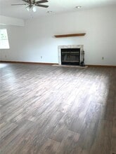 119 Twin Oaks Dr in Belleville, IL - Building Photo - Building Photo