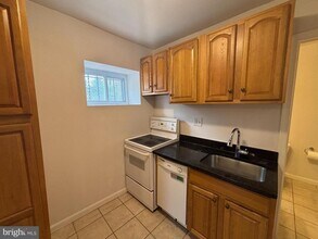 600 Keefer Pl NW in Washington, DC - Building Photo - Building Photo