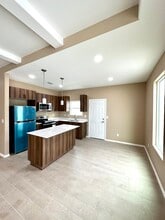 2915 W Sandlewood St, Unit 1 in Edinburg, TX - Building Photo - Building Photo