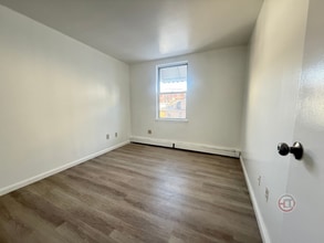 1682 Topping Ave in Bronx, NY - Foto de edificio - Building Photo