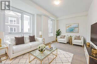 11 Massachusetts Ln in Markham, ON - Building Photo