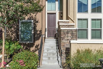 1985 Trento Loop in Milpitas, CA - Building Photo - Building Photo