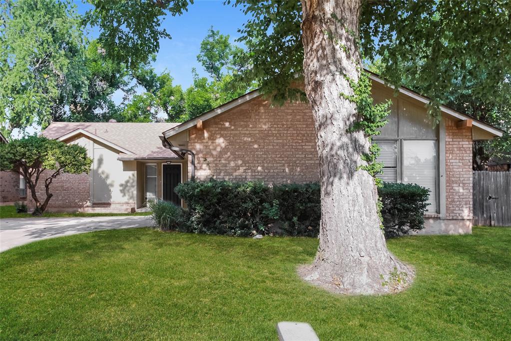 200 3 Oaks Dr in Midwest City, OK - Building Photo