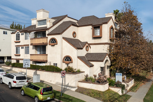 Lido Apartments - 9915 National Blvd in Los Angeles, CA - Building Photo - Building Photo