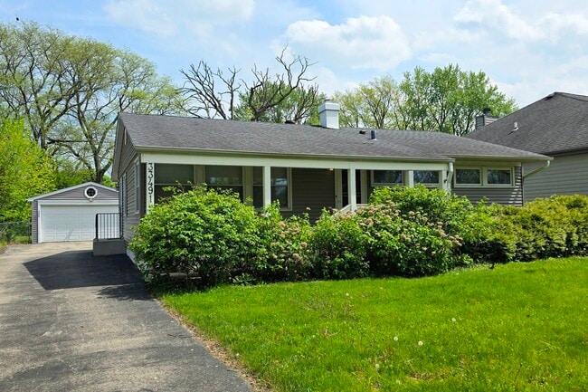 property at 33491 N Mill Rd
