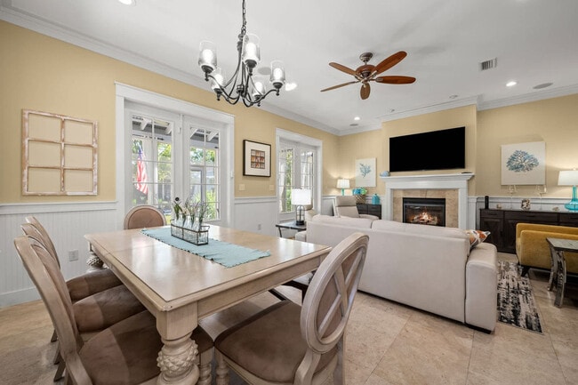 2469 Bungalo Ln in Miramar Beach, FL - Building Photo - Building Photo