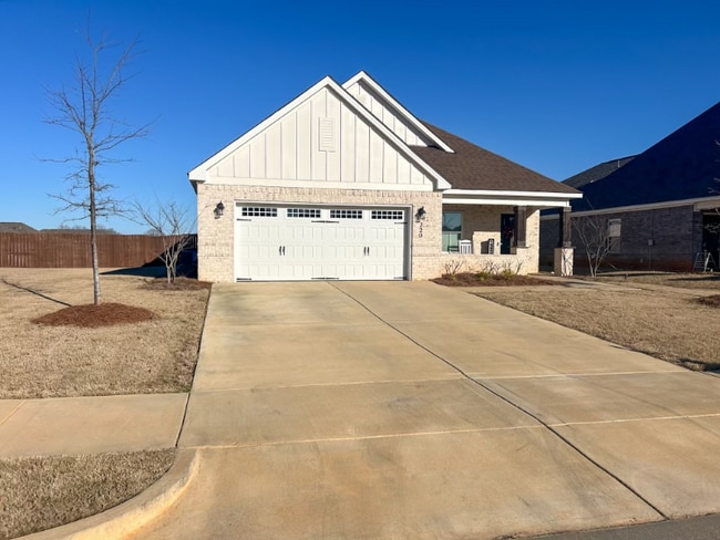 property at 220 Lee Audis Ln