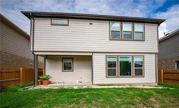 14418 McCoy Lp in Austin, TX - Building Photo - Building Photo