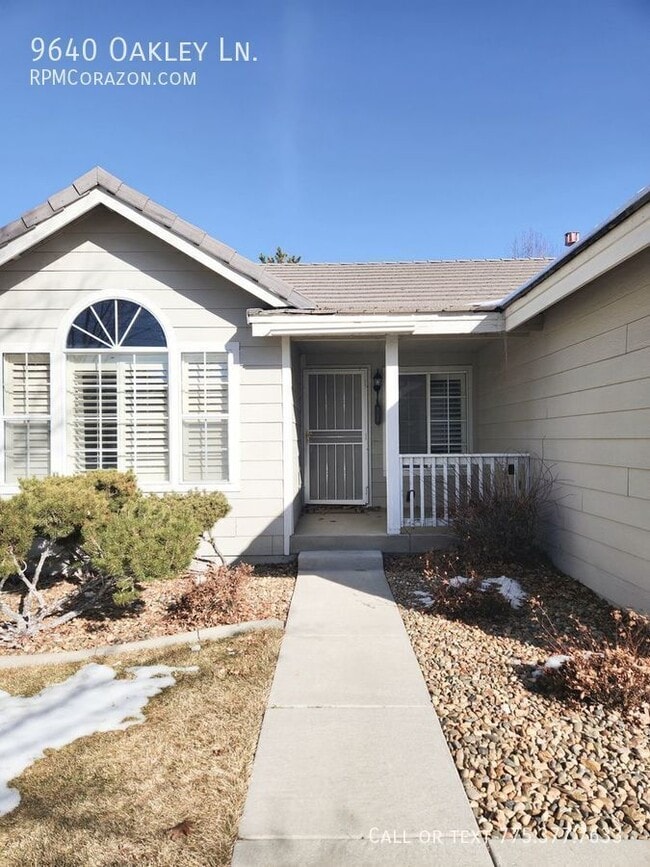 9640 Oakley Ln in Reno, NV - Building Photo - Building Photo