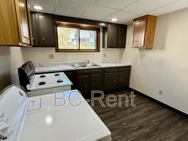 526 Adams St in Rochester, PA - Building Photo - Building Photo