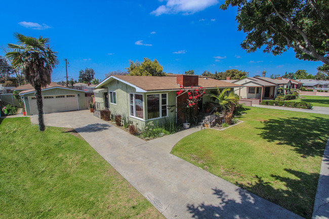 3350 Cedar Ave in Lynwood, CA - Building Photo - Other