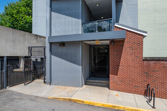 Talley Street Lofts in Decatur, GA - Foto de edificio - Building Photo