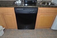 1025 Swanson St photo'