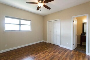 1411 Norwalk Ln in Austin, TX - Building Photo