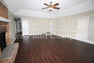 Welcome to 3829 Northcliff Drive! in Memphis, TN - Building Photo - Building Photo