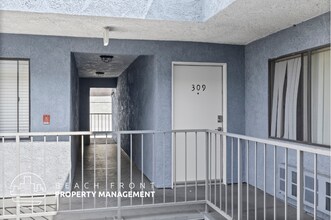 2216-2218 Court St. in Los Angeles, CA - Building Photo - Building Photo
