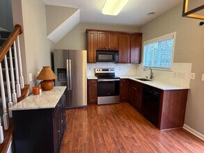 6859 Derby Run Dr in Whitsett, NC - Building Photo - Building Photo