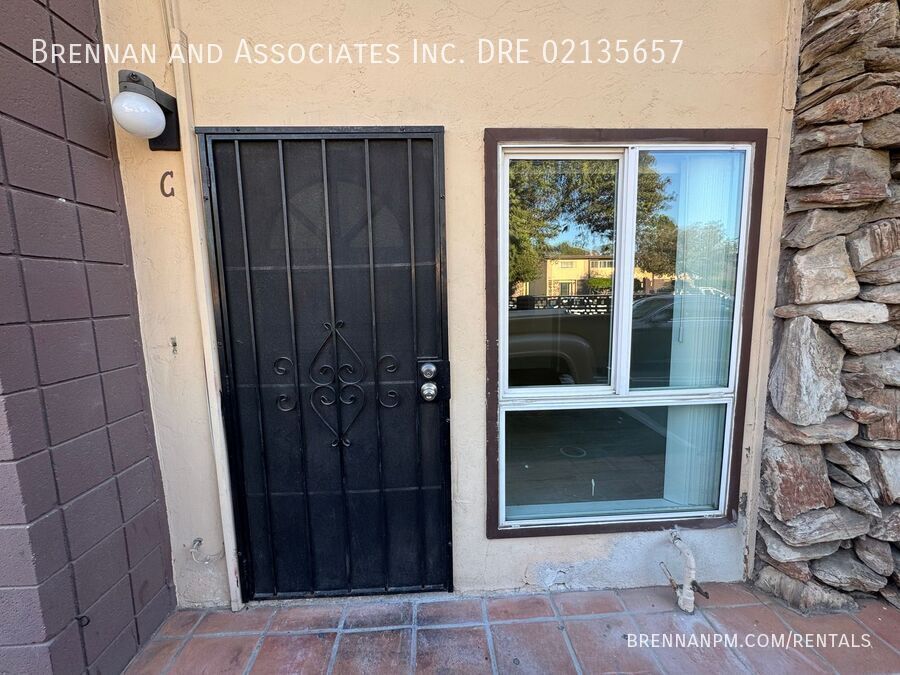 450 Woodlawn Ave in Chula Vista, CA - Building Photo