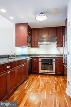 440 S Broad St in Philadelphia, PA - Building Photo - Building Photo