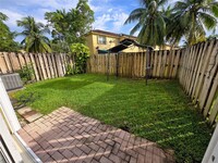 2501 NE 41st Pl in Homestead, FL - Foto de edificio - Building Photo