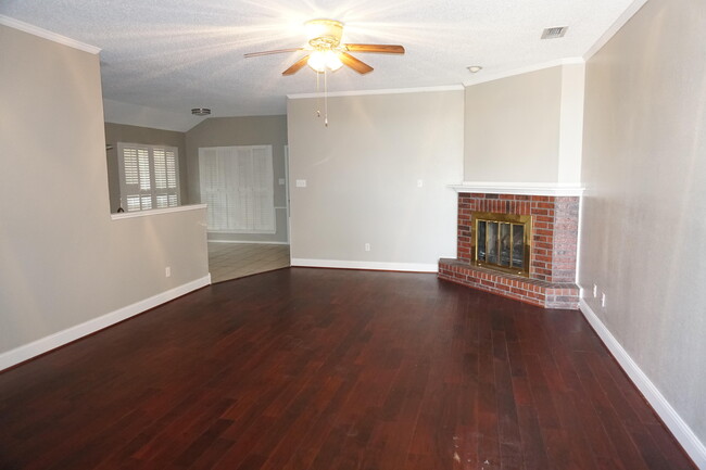124 Frankford Ct in Lubbock, TX - Building Photo - Building Photo