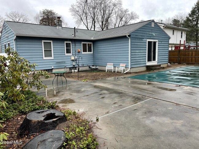 13 Richards Dr in Colonie, NY - Building Photo - Building Photo