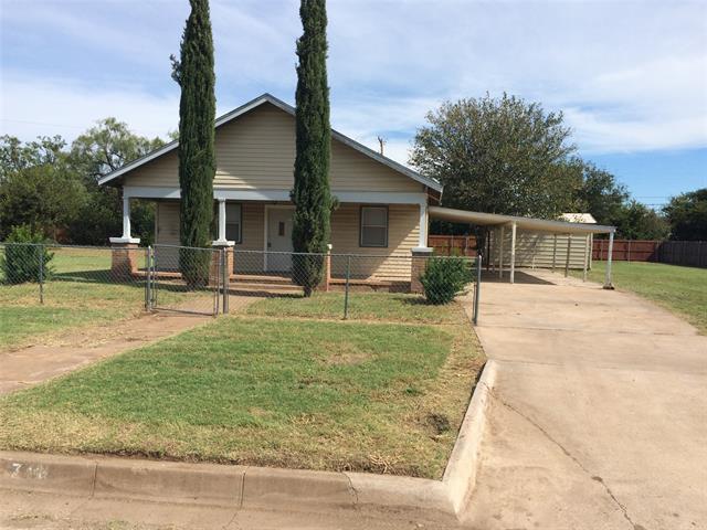 741 Locust St in Abilene, TX - Building Photo