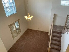 262 W Calton Rd in Laredo, TX - Building Photo - Building Photo