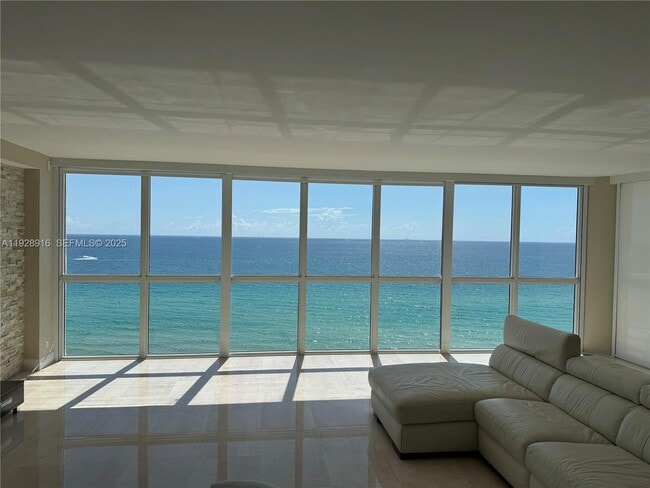 16425 Collins Ave in Sunny Isles Beach, FL - Building Photo - Building Photo