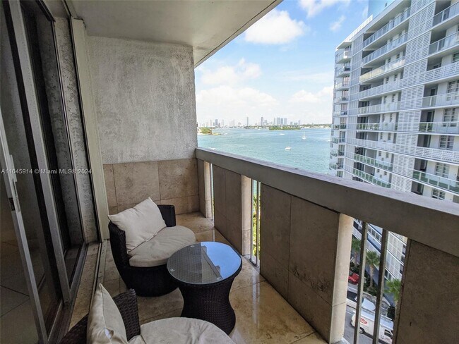 property at 800 West Ave