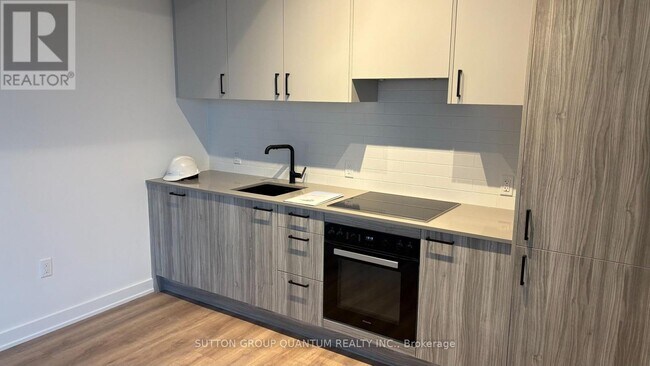 property at 1 Quarrington Lane