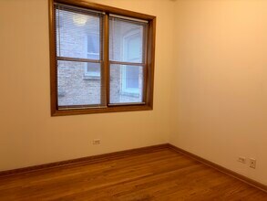 4101 N Kenmore Ave, Unit #2S in Chicago, IL - Building Photo - Building Photo
