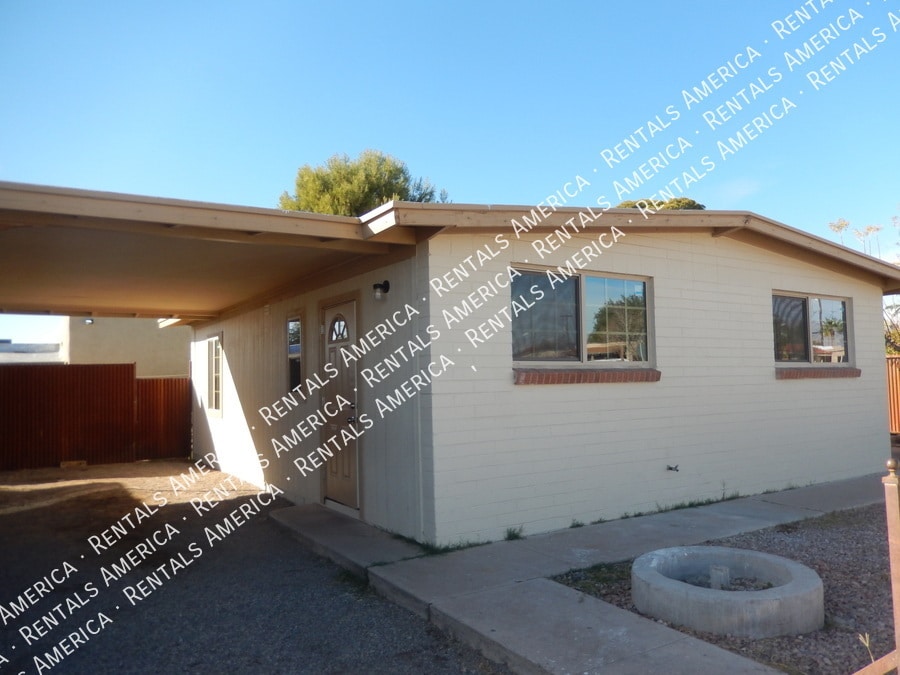 2300 S 7th Ave in Tucson, AZ - Building Photo