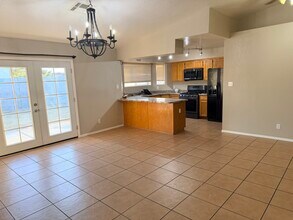 6233 E 40th Ln in Yuma, AZ - Building Photo - Building Photo