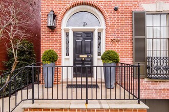 3248 N St NW in Washington, DC - Building Photo - Building Photo