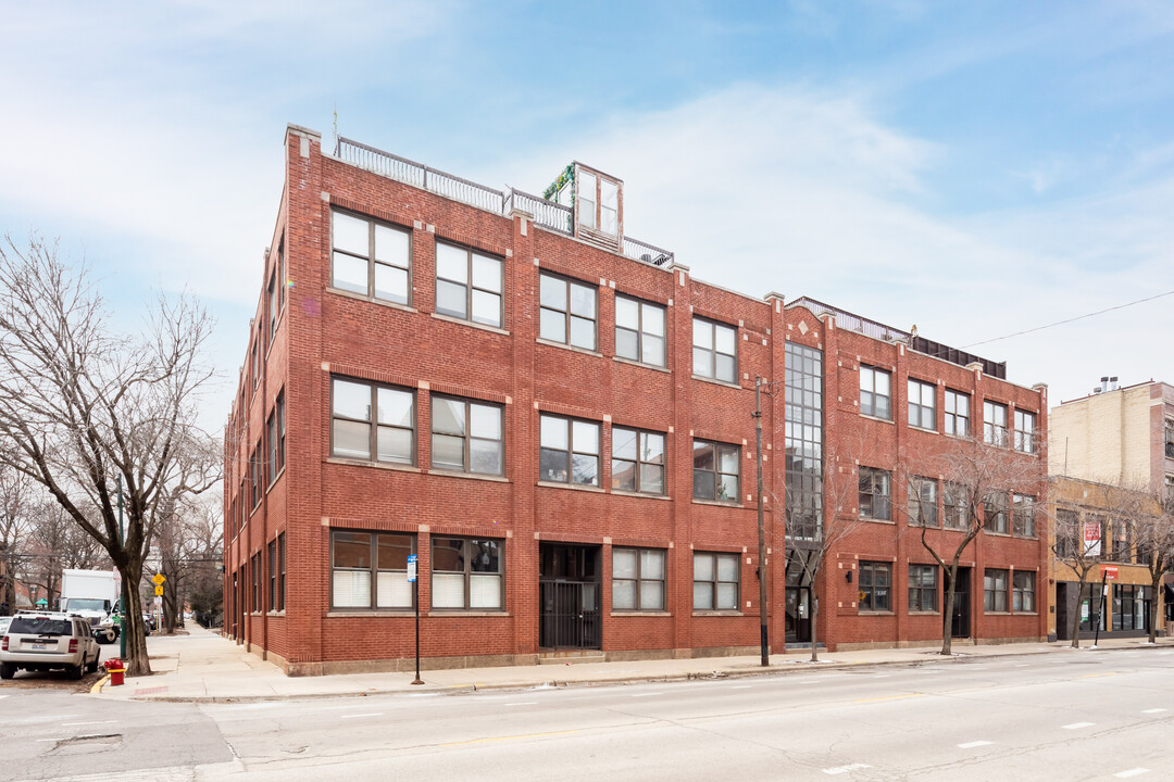 1101 W Armitage Ave in Chicago, IL - Building Photo