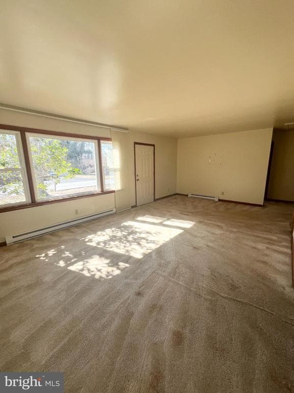 123 Early St in Fredericksburg, VA - Building Photo - Building Photo