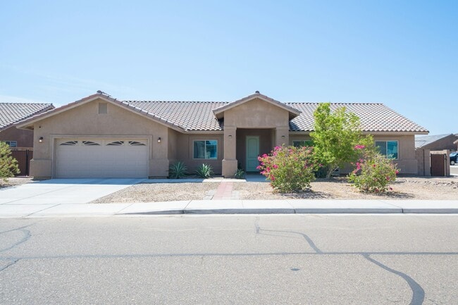 property at 5951 E 45th Pl