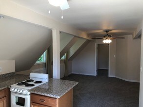 146 S Jackson Way, Unit 1A in Alamo, CA - Building Photo - Building Photo
