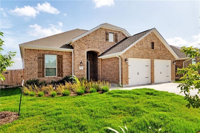 5944 Malta Cir in Round Rock, TX - Foto de edificio - Building Photo